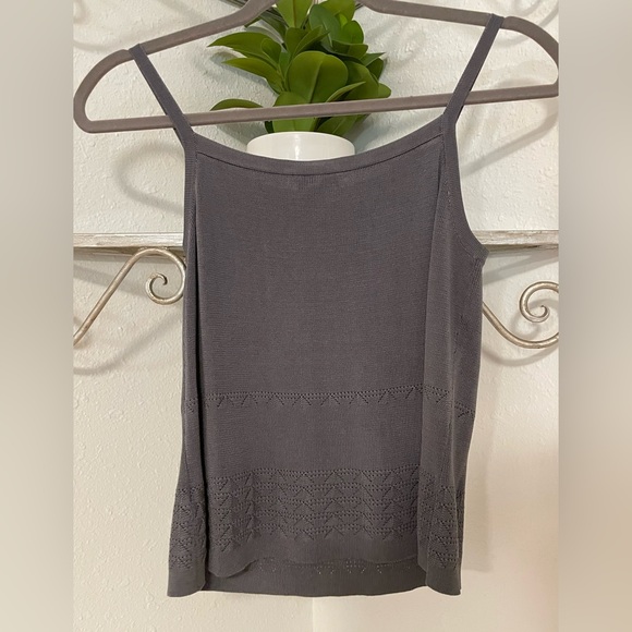 LOFT 100% Silk Woven Grey Tank Top - Picture 2 of 4